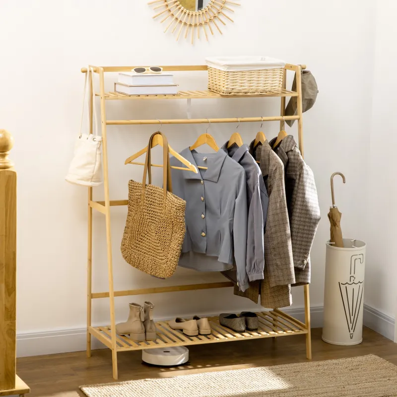 Perchero de Pie de Madera de Bambú para Ropa con 2 Estantes 2 Ganchos y Barra para Colgar 114x40x139 cm Natural - Ogal.Es