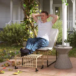 Sillón de Exterior con Reposapiés, Cojín Acolchado y Estructura de Acero con Ratán Sintético Duradero 93x65x80 c... - Ogal.Es
