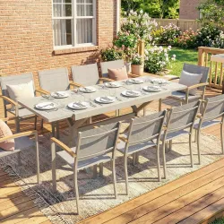 Mesa de Comedor Exterior Extensible 154/214 cm para 8-10 Personas de Aluminio Acero con Tapa Imitación Madera Gris - Ogal.Es