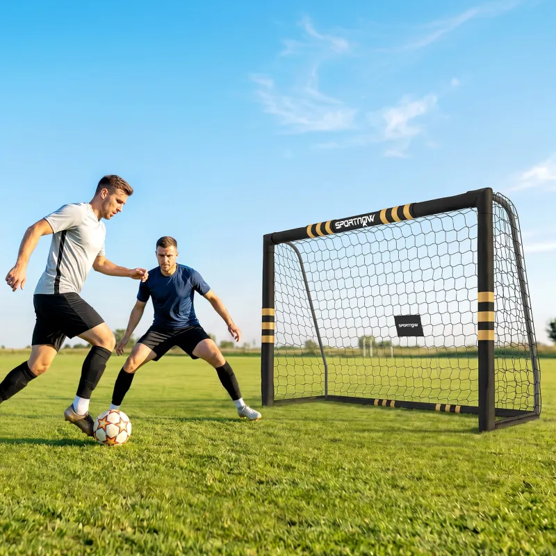 Portería de Fútbol para Jardín 240x85x160 cm con Red Estructura Metálica Acolchada EPE y Piquetas Negro y Amarillo - Ogal.Es