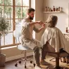 Taburete con Ruedas Giratorio Altura Regulable de Cuero Sintético con Respaldo para Spa Oficina Tatuajes Blanco - Ogal.Es
